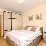 Maris Apartamento *