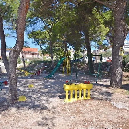 Maris Tribunj (Sibenik-Knin)